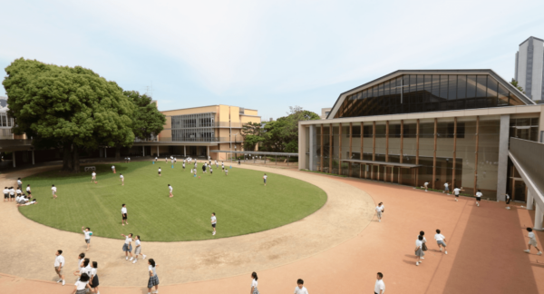 顔画像 篠原涼子の子供何人で年齢は 小学校は青山学院 名前や障害の噂は